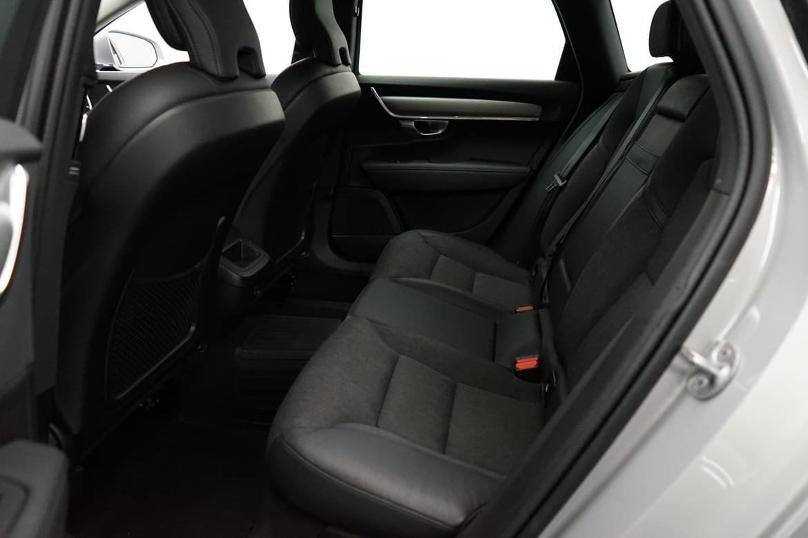 Volvo V90 B4 Bensin Core 2024, bild 7/10