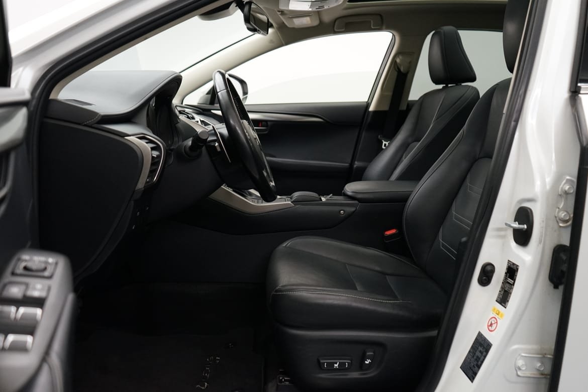 Lexus NX 300h 2019, bild 5/10
