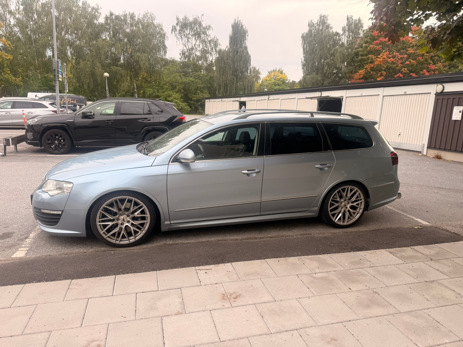 Volkswagen Passat 2009, bild 2/10