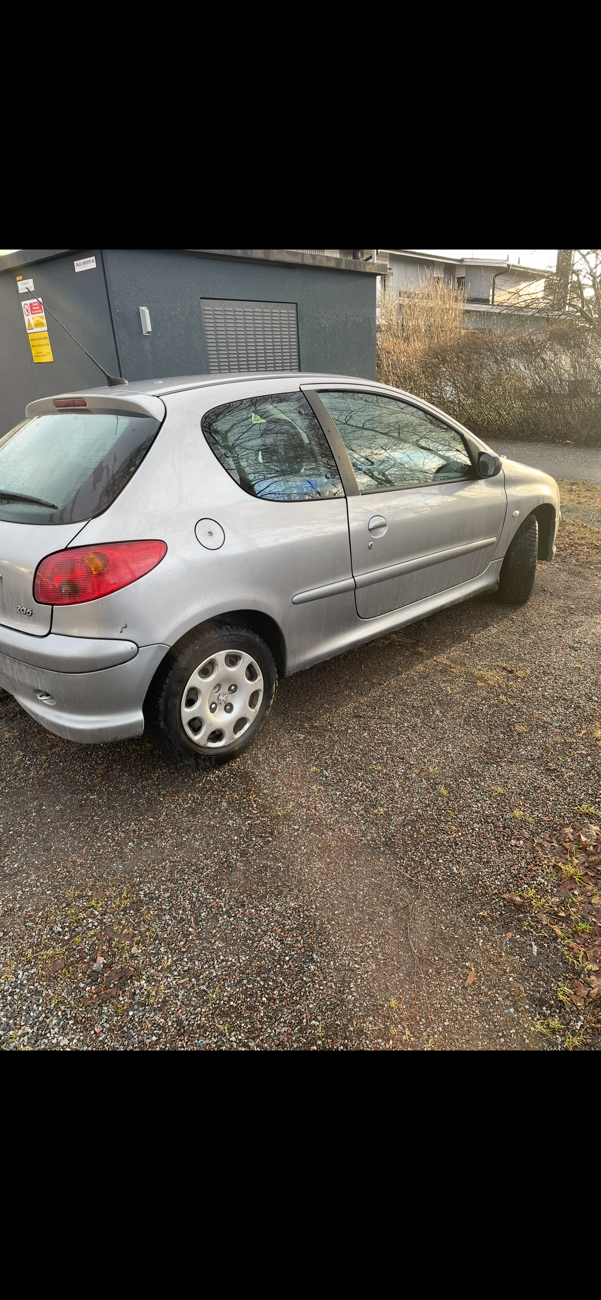 Peugeot 206 3-dörrar 1.6 Manuell 2005, bild 2/4