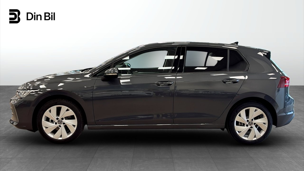 Volkswagen Golf E-TSI 2026, bild 2/10