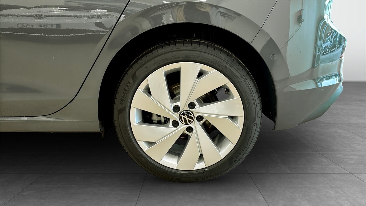 Volkswagen Golf E-TSI 2026, bild 6/10