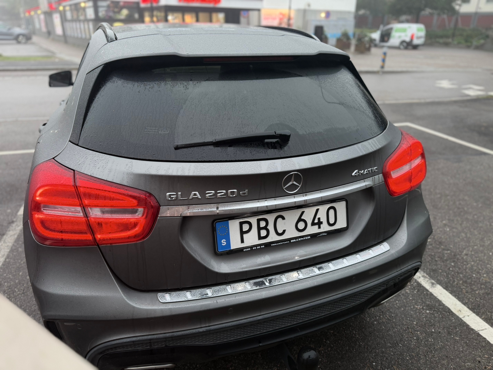 Mercedes-Benz GLA 220 d 4MATIC 7G-DCT 2016, bild 5/10