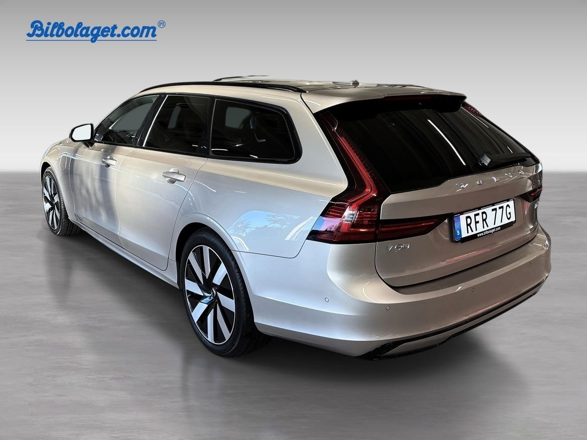 Volvo V90 T6 Plus Dark Nordic Edition 2026, bild 6/10