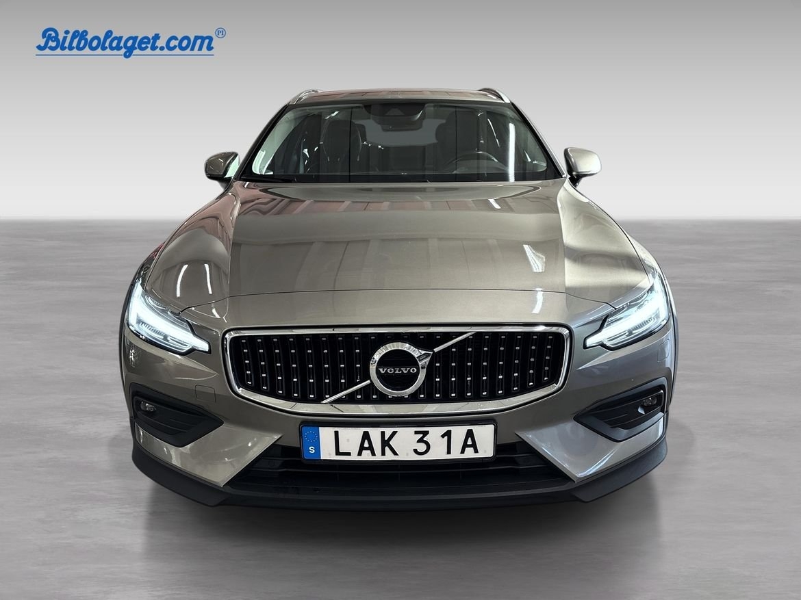 Volvo V60 Cross Country 2020, bild 2/10