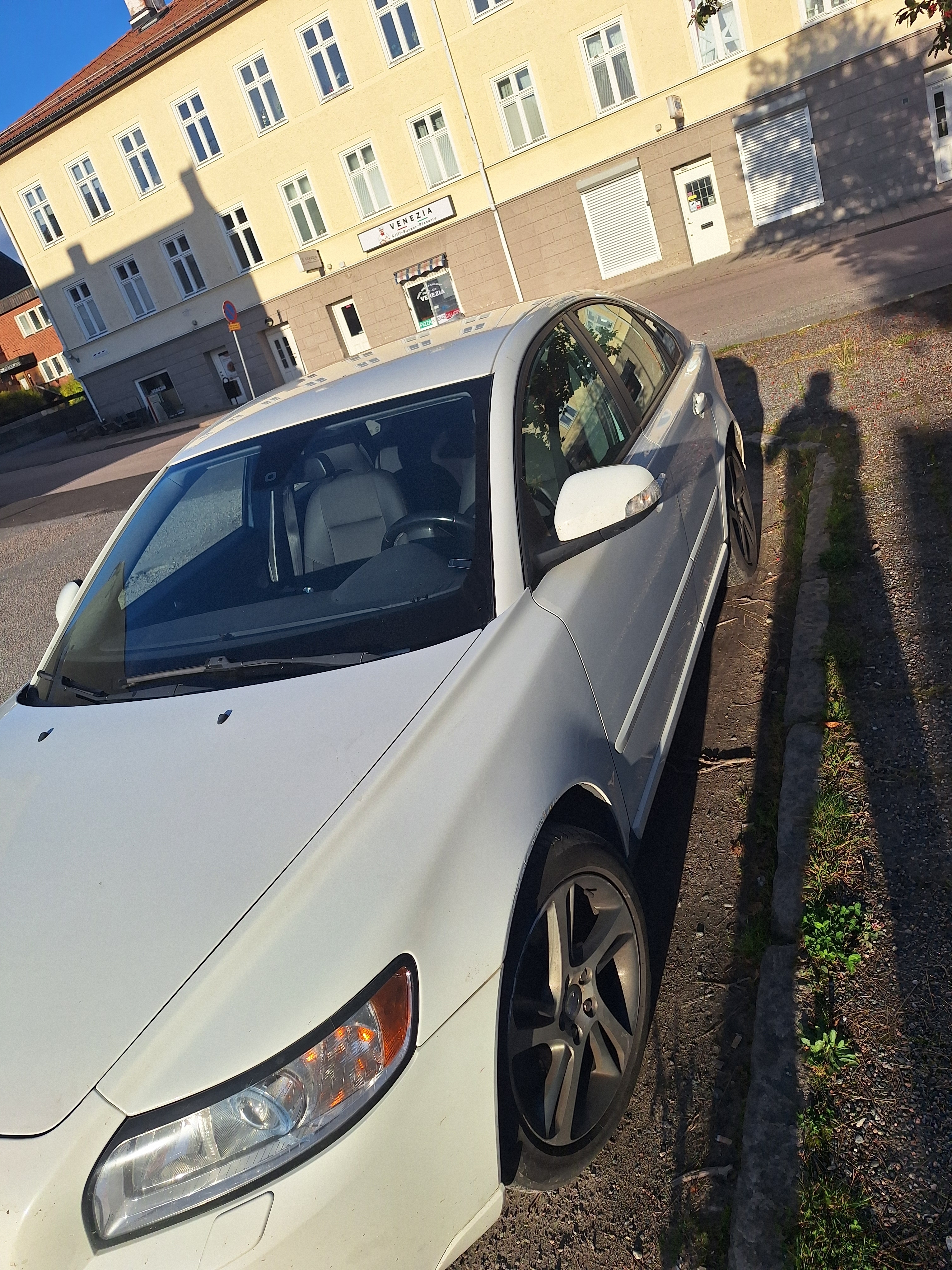 Volvo S40 D3 Manuell 2012, bild 2/6