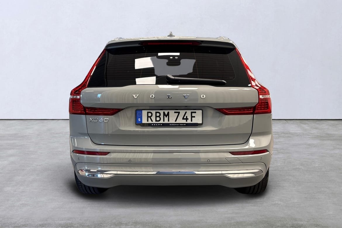 Volvo XC60 T6 Core Special Edition 2025, bild 5/10