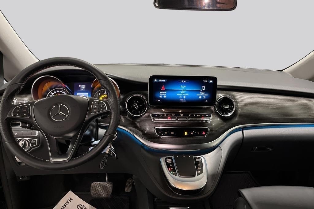 Mercedes-Benz V 2024, bild 7/10