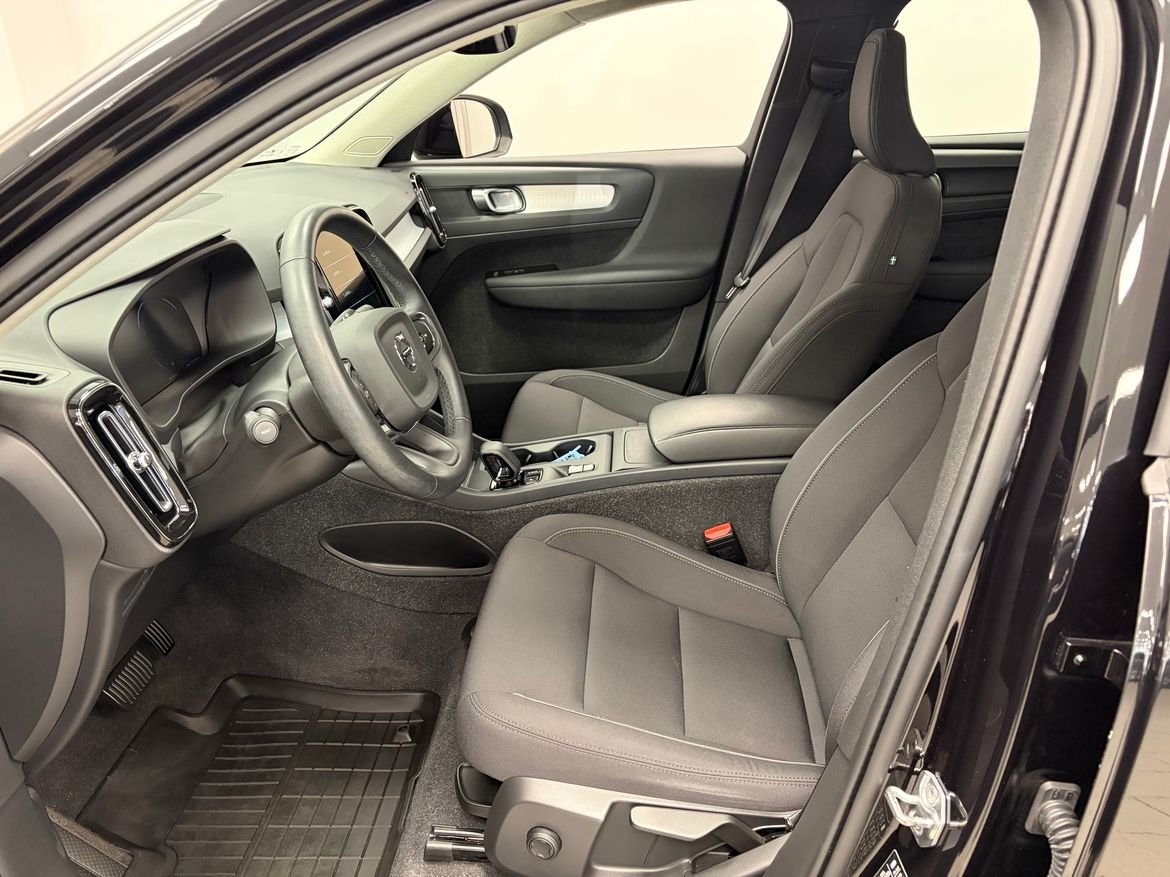 Volvo XC40 T3 FWD aut Momentum Advanced 2022, bild 6/10