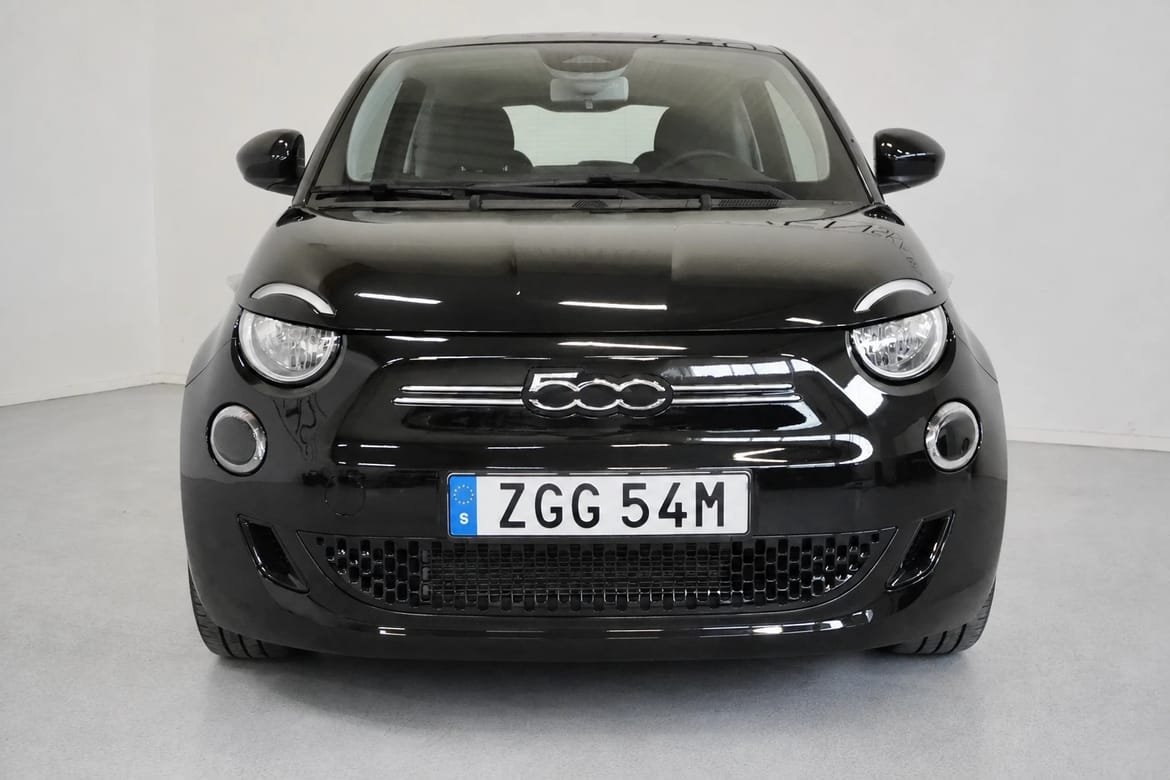 Fiat 500e 42 kWh 118hk Pano 2022, bild 5/10