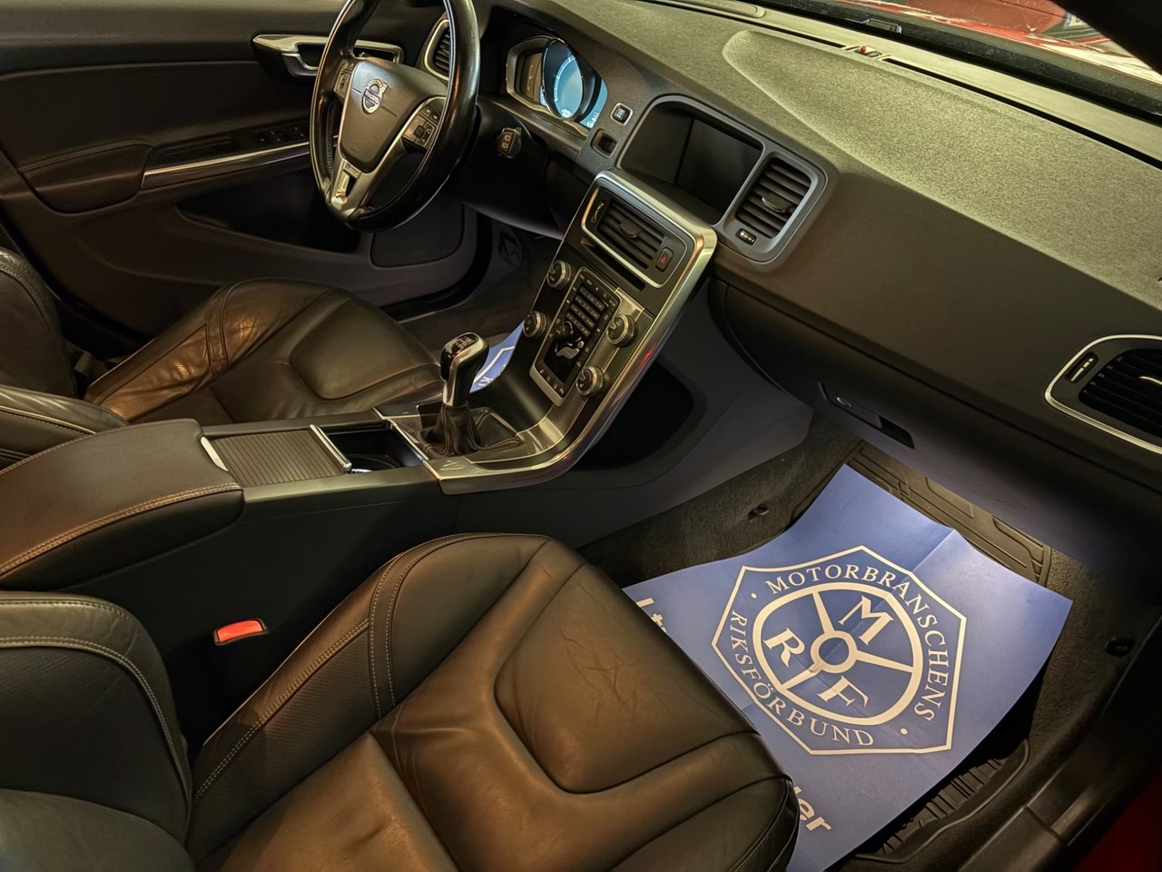 Volvo V60 2015, bild 6/7