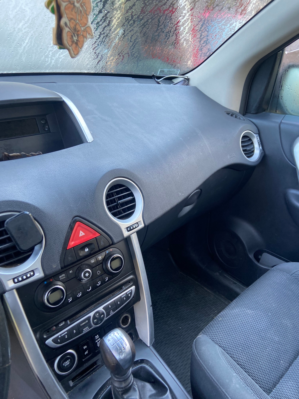 Renault Koleos 2.0 dCi 4x4 Manuell 2008, kuva 6/6