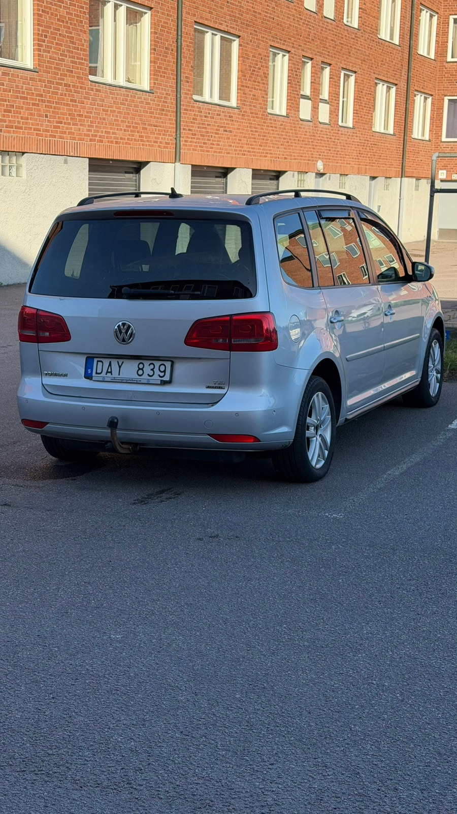 Volkswagen Touran Full Utrustad Hybrid 2011, kuva 2/10