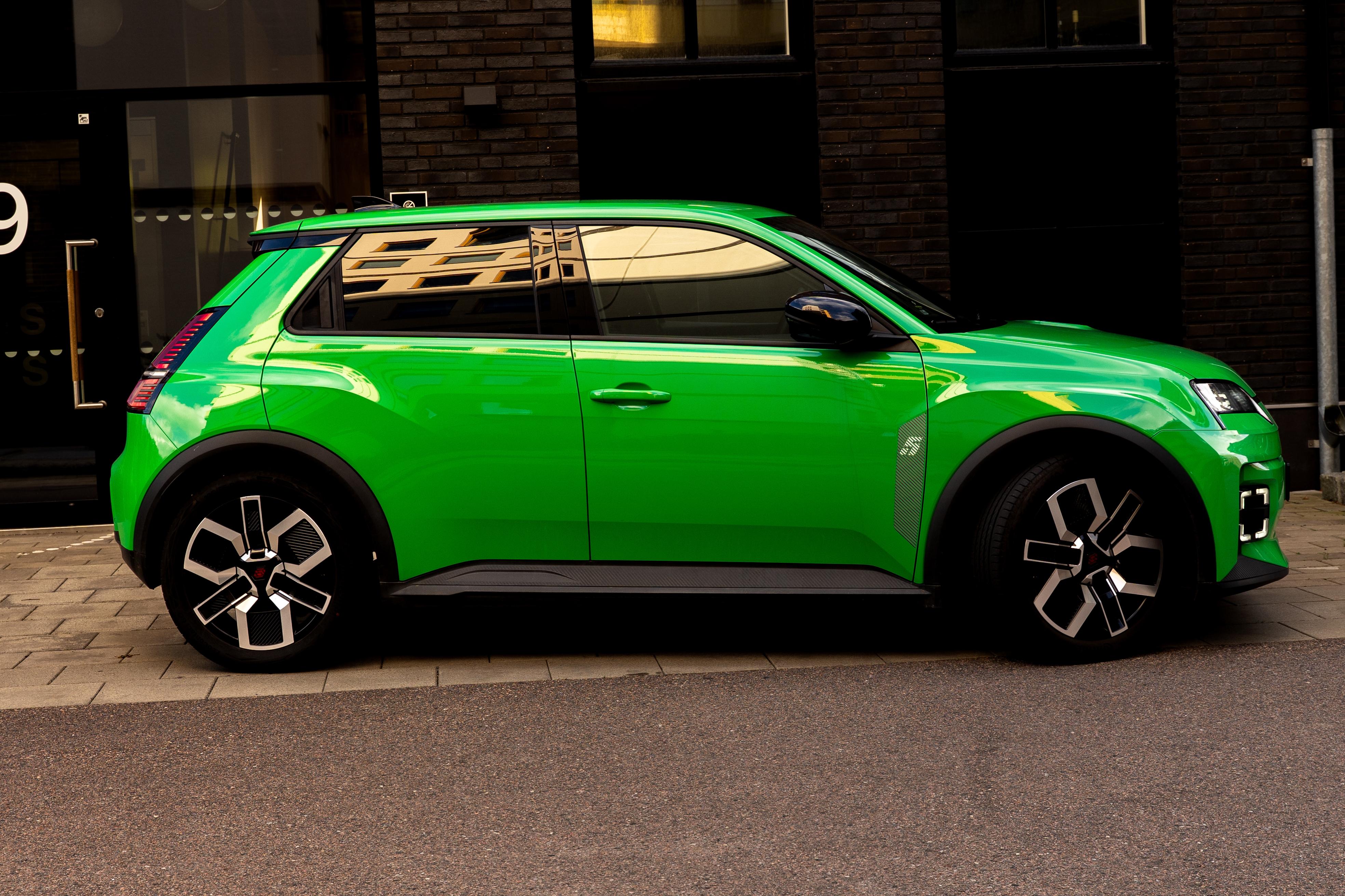 Renault 5 E-Tech Techno 2026, bild 7/10