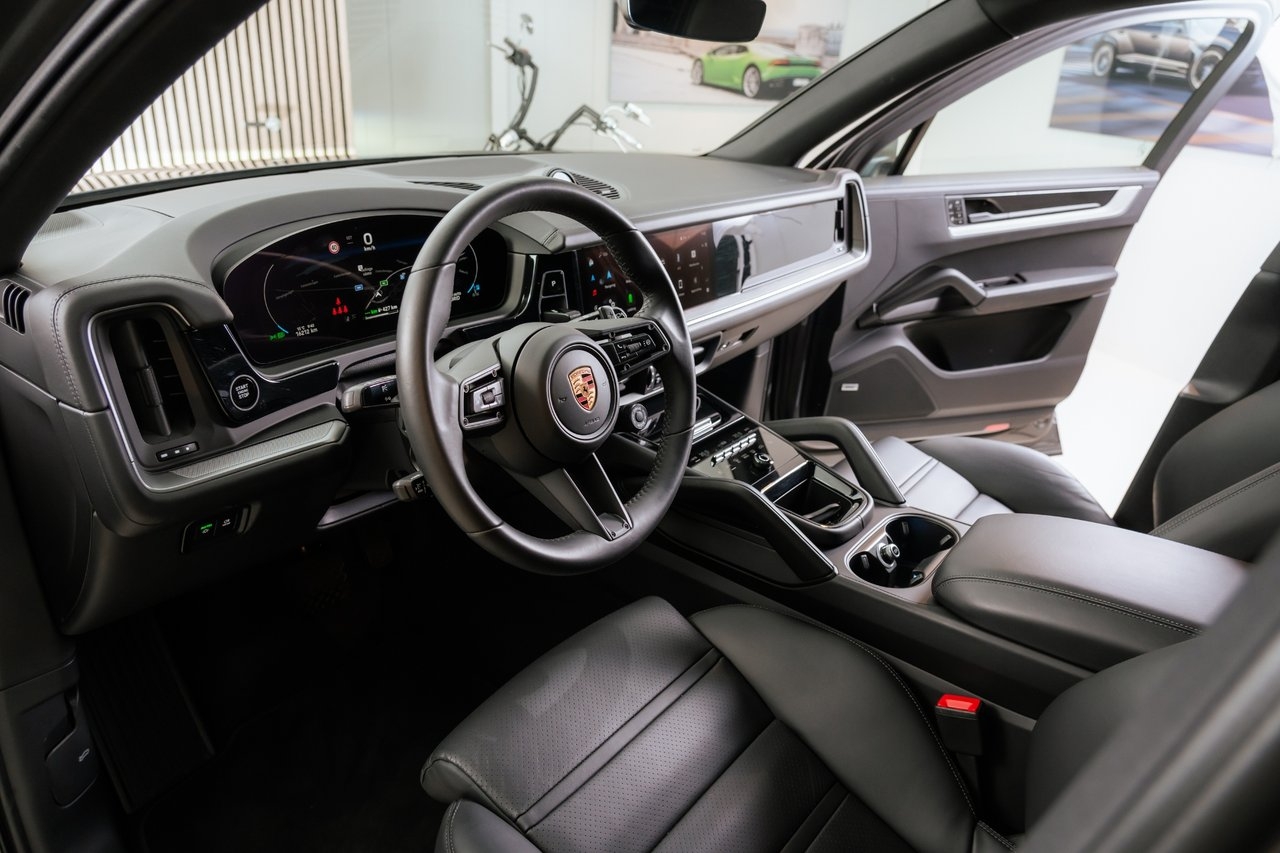 Porsche Cayenne 2025, bild 6/10