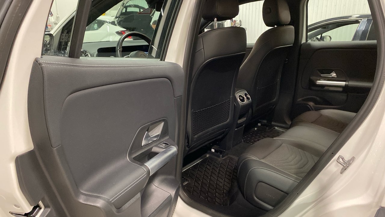 Mercedes-Benz EQA 2023, bild 8/8