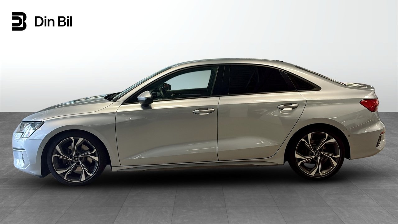 Audi A3 2022, bild 2/10