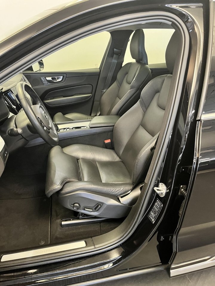 Volvo XC60 Recharge T6 Plus Bright 2023, bild 6/10