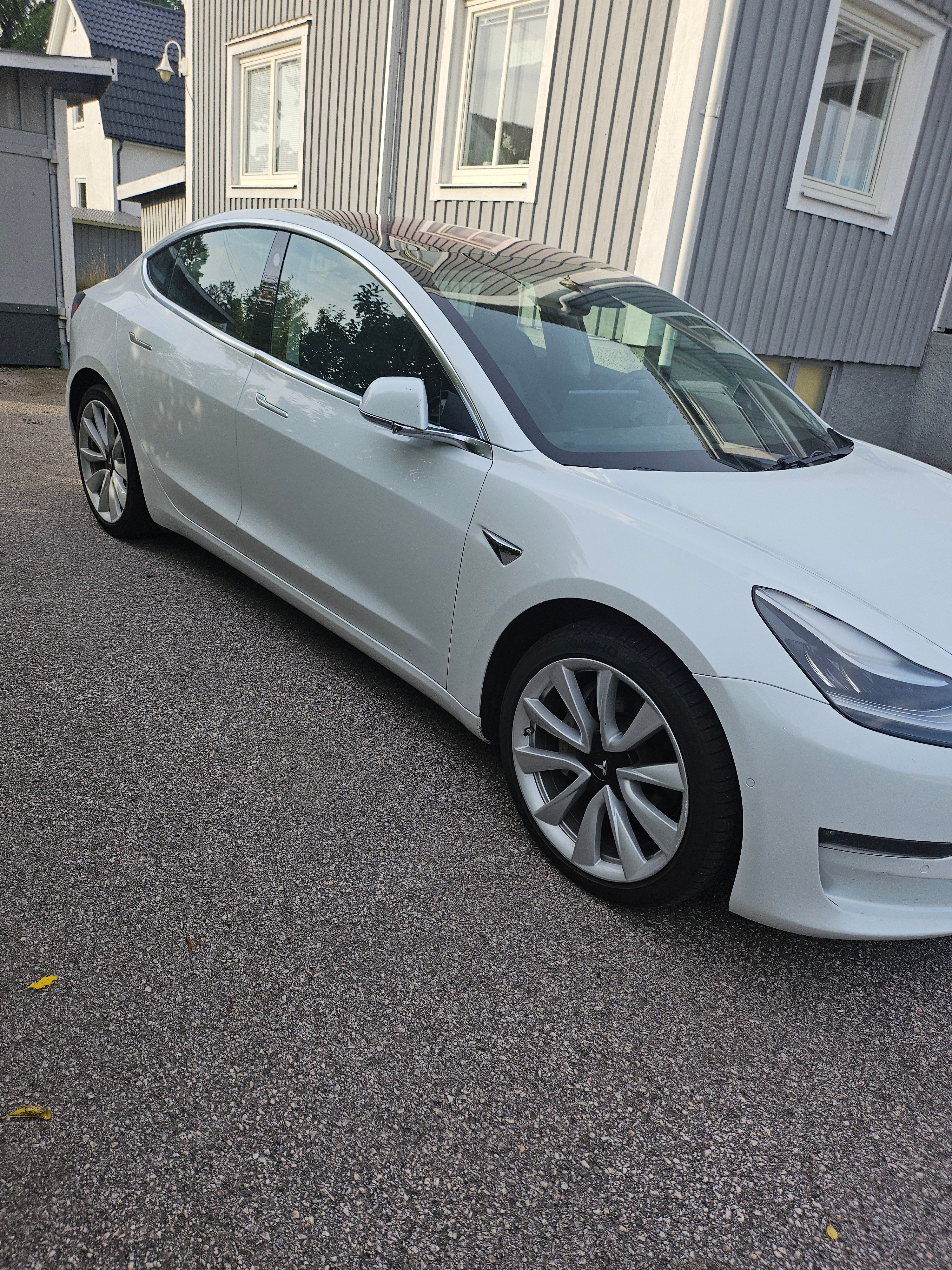 Tesla Model 3 Long Range AWD 2019, bild 3/8