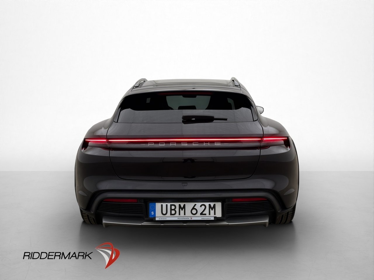 Porsche Taycan 4 Cross Turismo Pano Luft 2023, photo 6/10