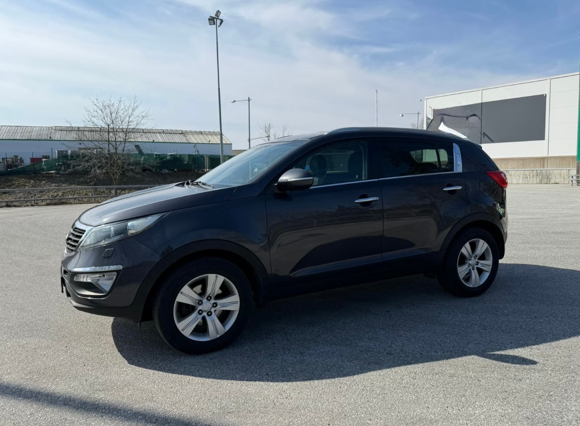 Kia Sportage 1.6 GDI Manuell 2013, bild 4/5