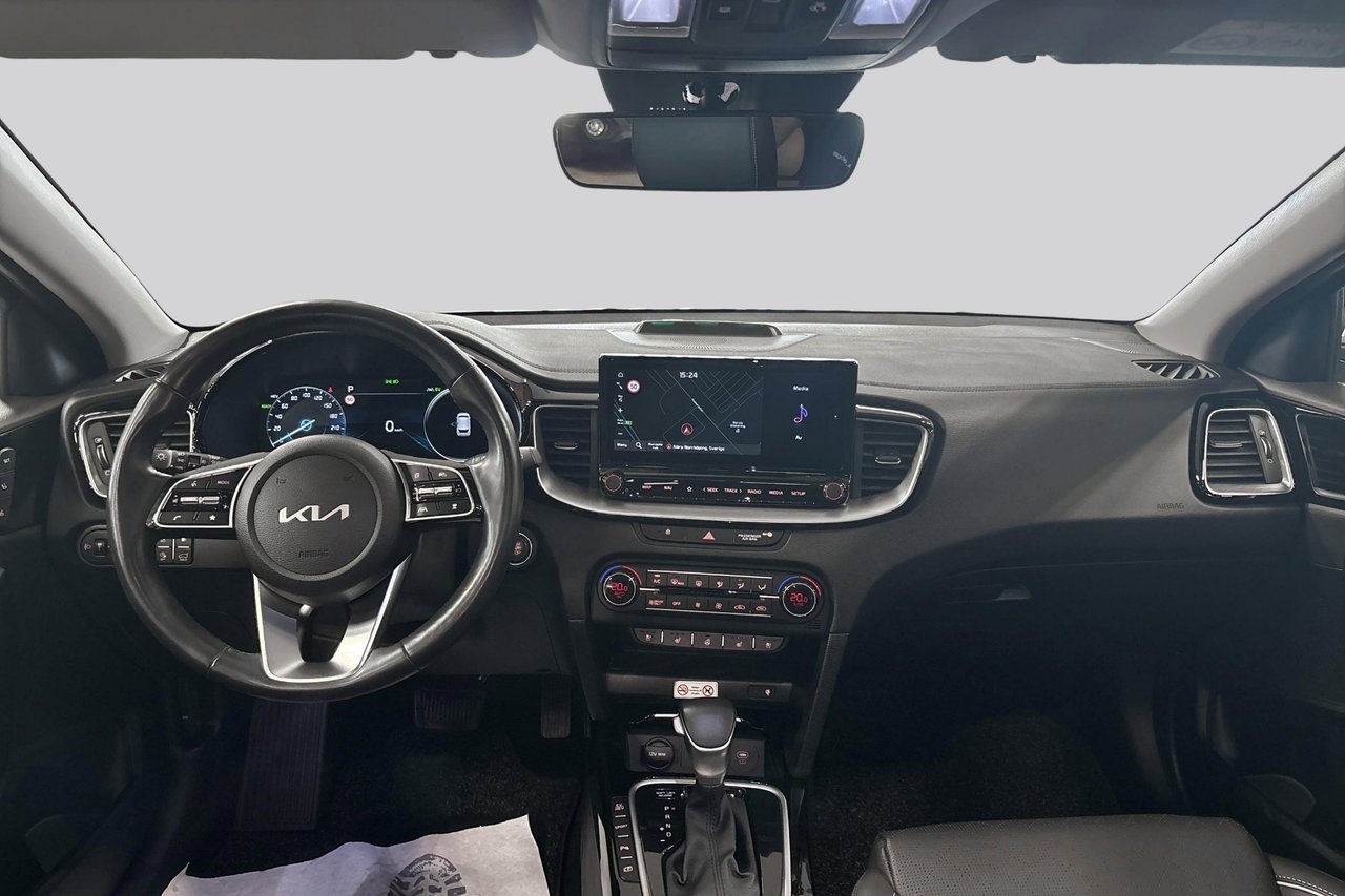 Kia Ceed PHEV Advance Plus 2024, bild 7/10