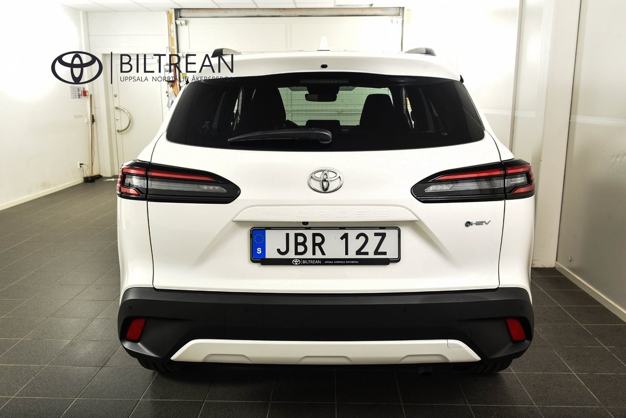 Toyota Corolla Cross 1,8 Elhybrid Style 2025, bild 4/10