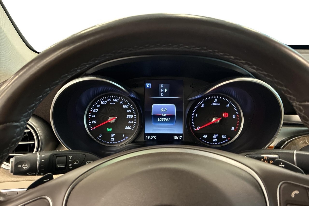 Mercedes-Benz GLC 2017, bild 4/18