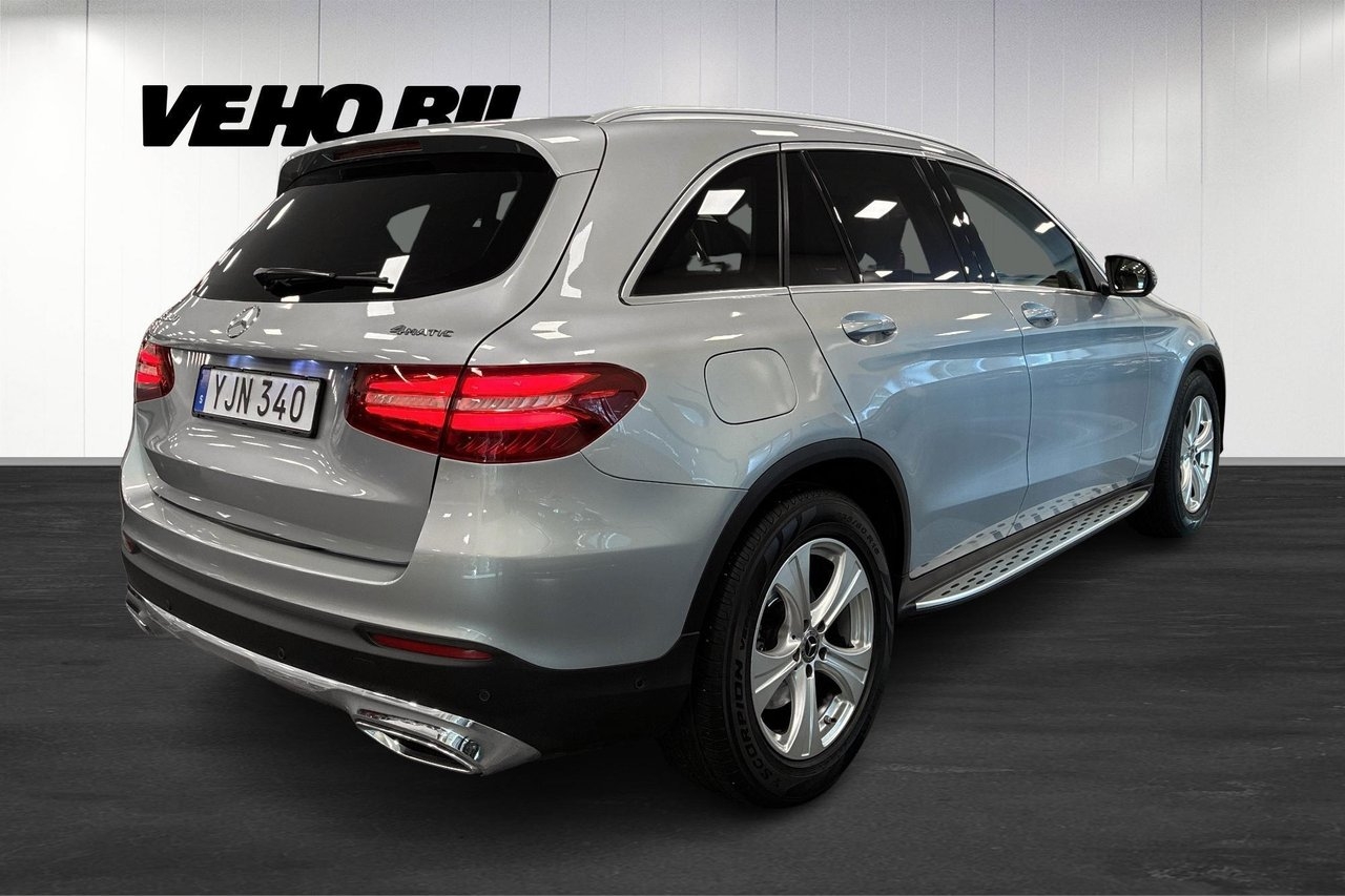 Mercedes-Benz GLC 2017, bild 3/18