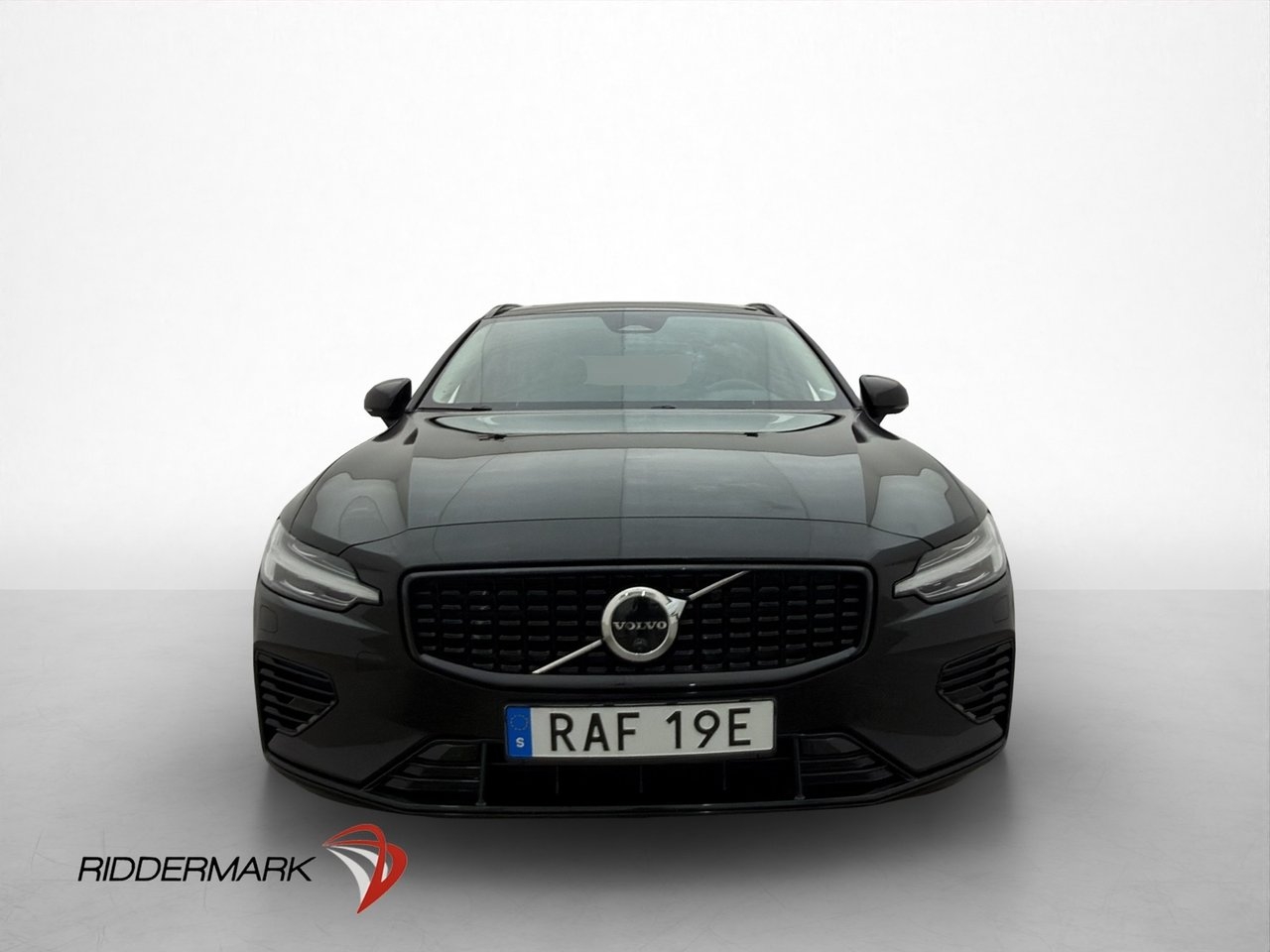 Volvo V60 2023, kuva 2/10