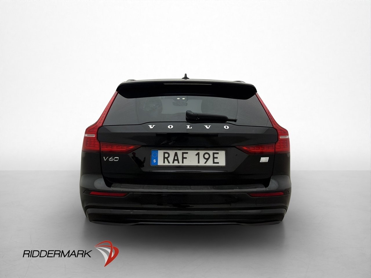Volvo V60 2023, kuva 6/10