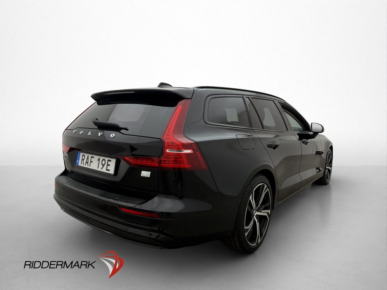 Volvo V60 2023, kuva 5/10