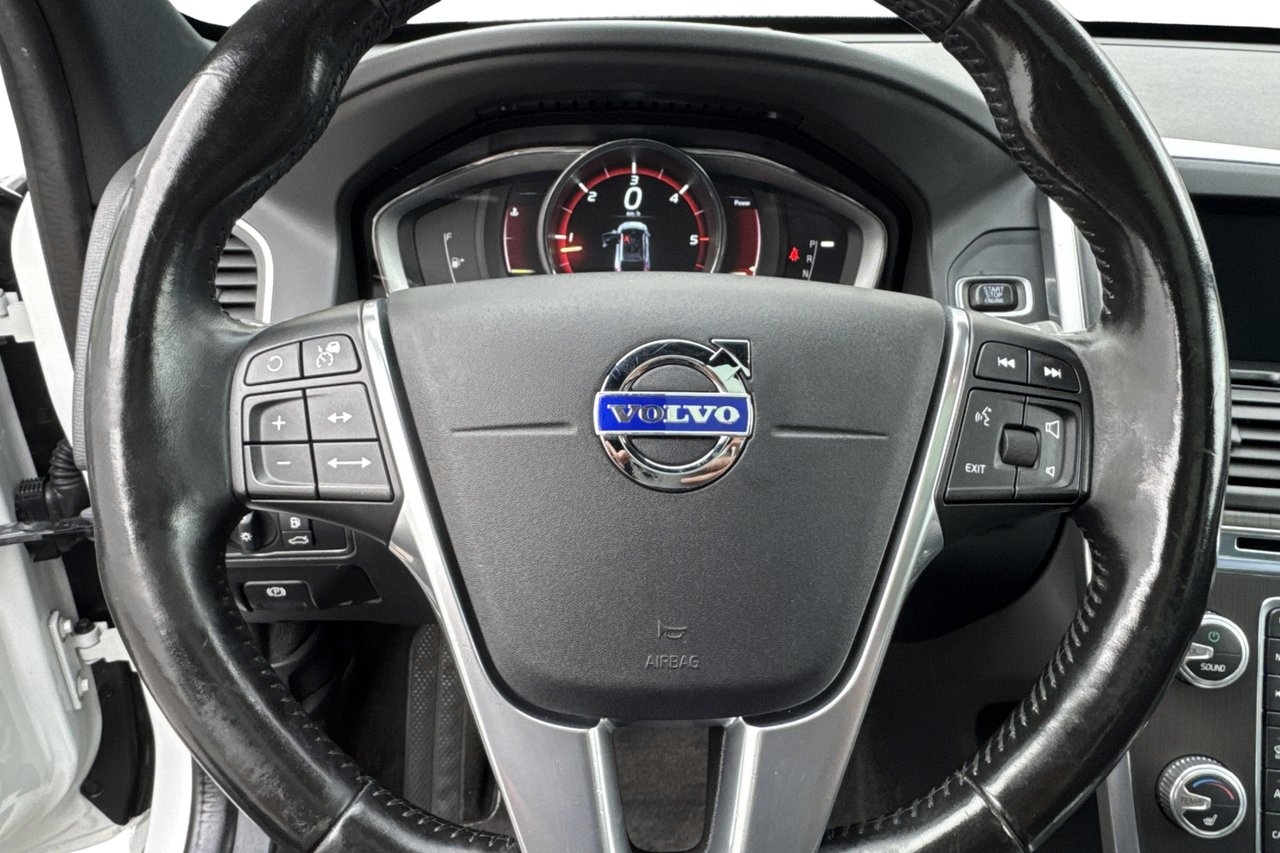 Volvo XC60 2016, bild 6/10