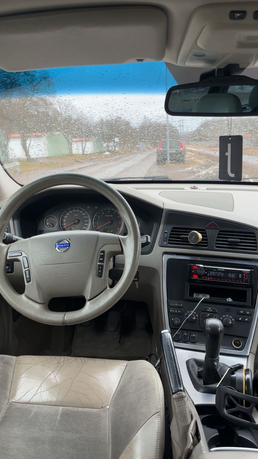 Volvo V70 2.4 Manuell 2005, kuva 4/5