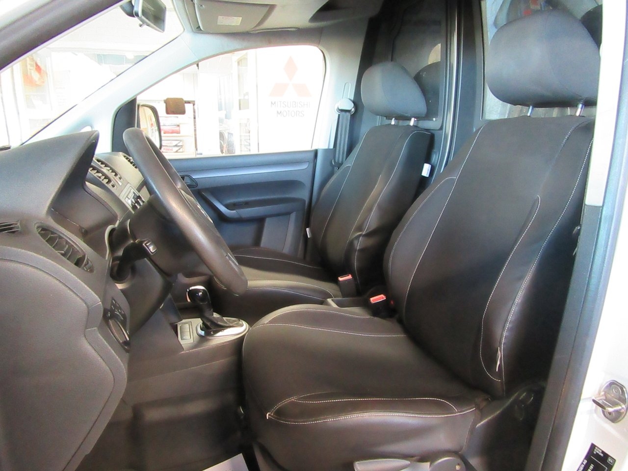 Volkswagen Caddy Maxi 2015, bild 3/6