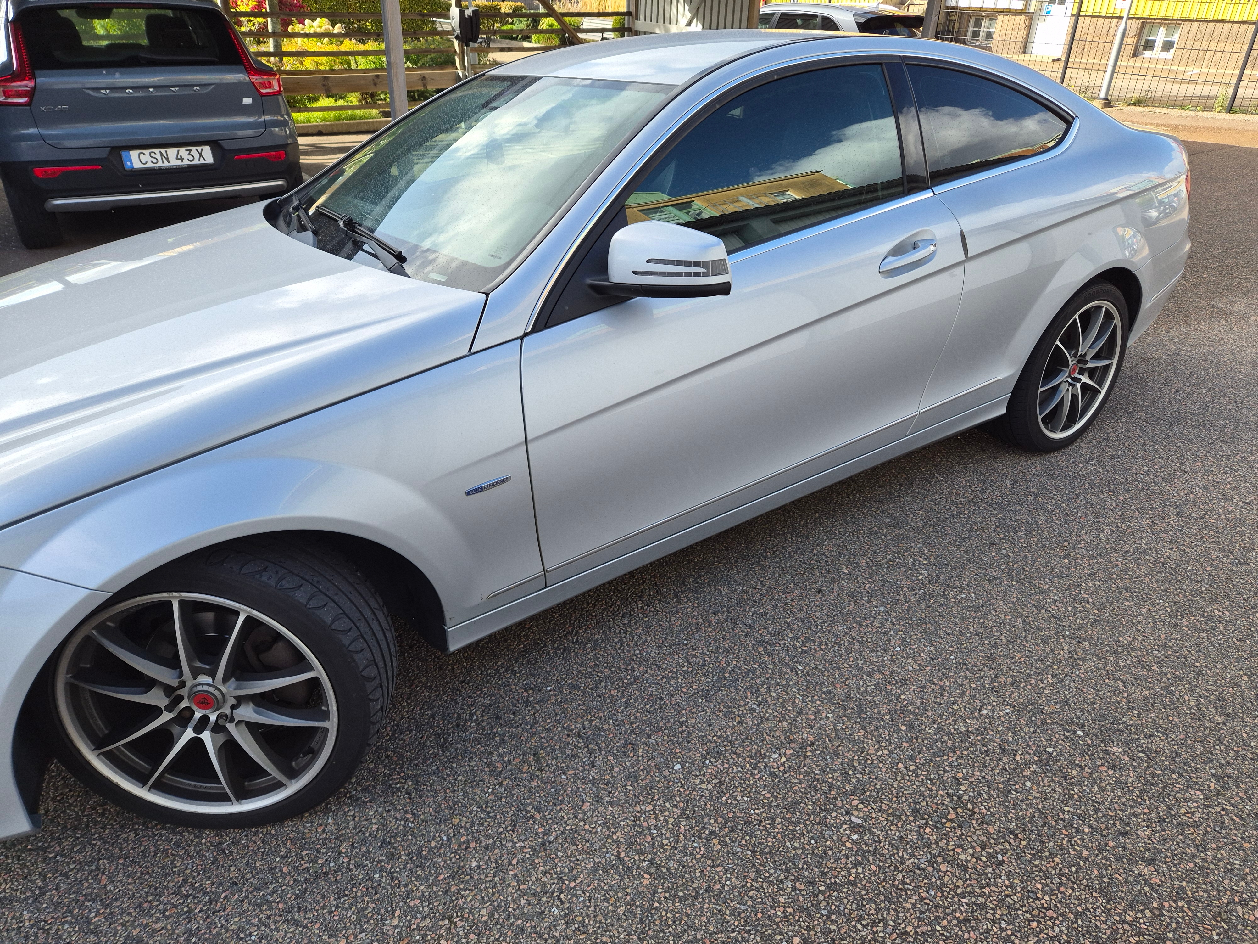 Mercedes-Benz C 2012, bild 2/5