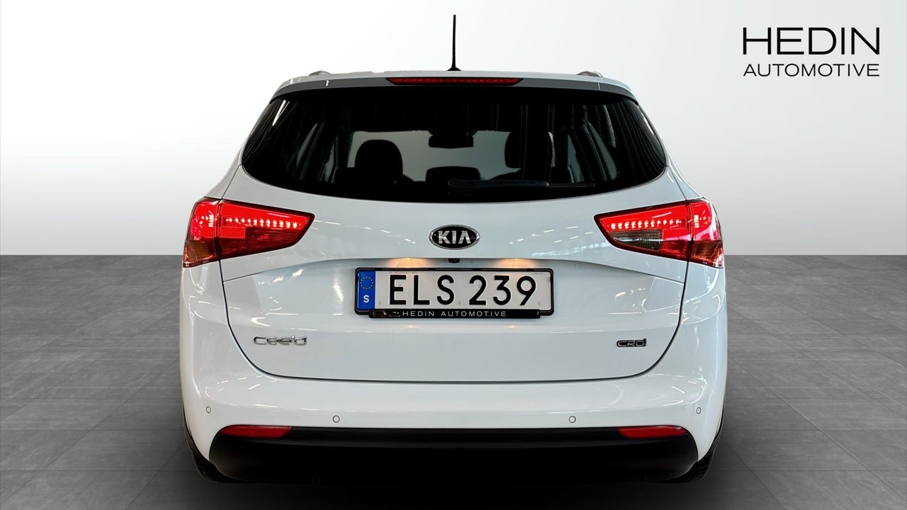Kia Ceed 2015, photo 7/10