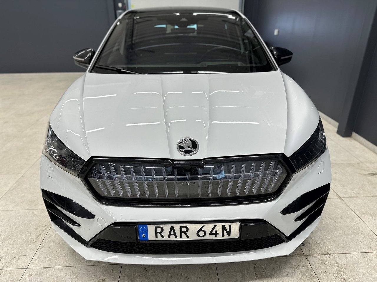 Skoda Enyaq Coupé RS iV AWD/DRAG 2023, bild 3/10