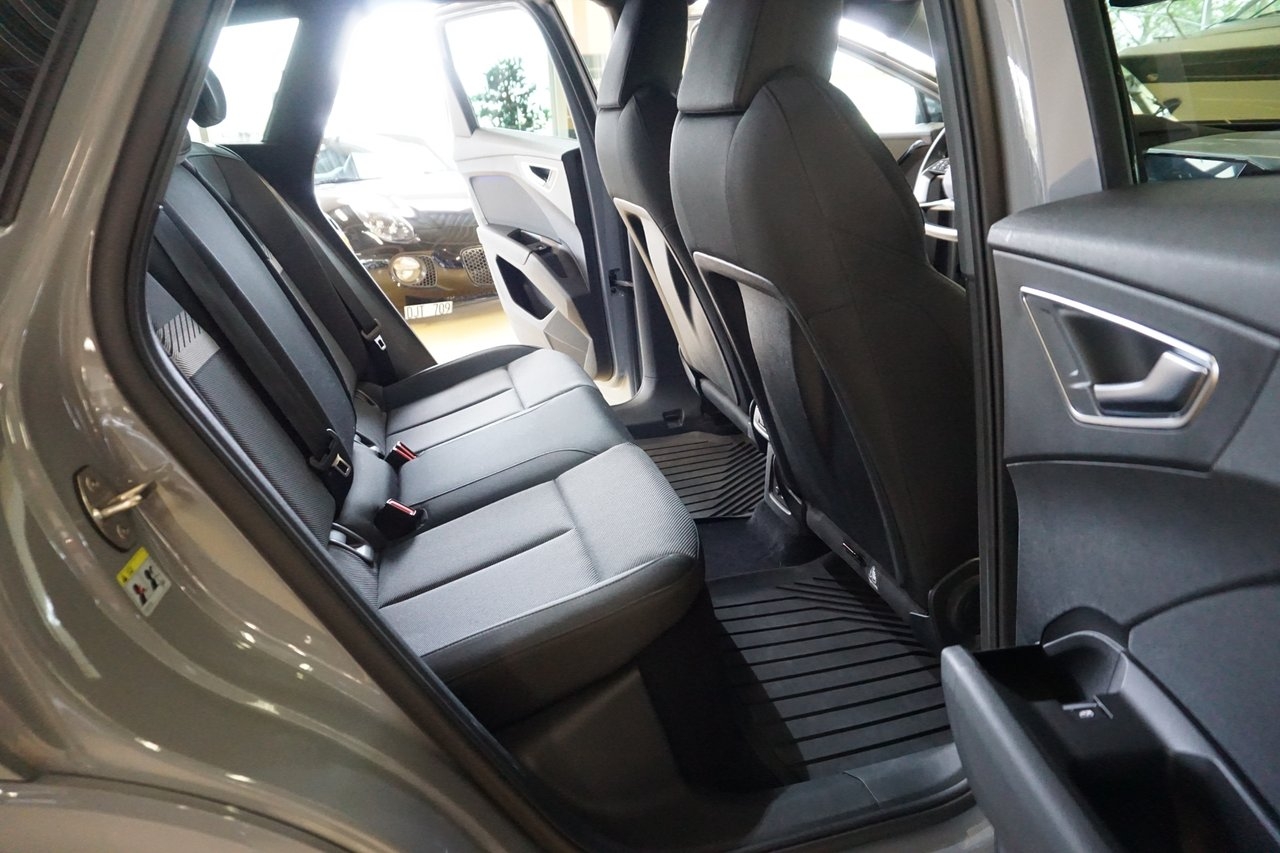 Audi Q4 e-tron 2024, bild 7/10