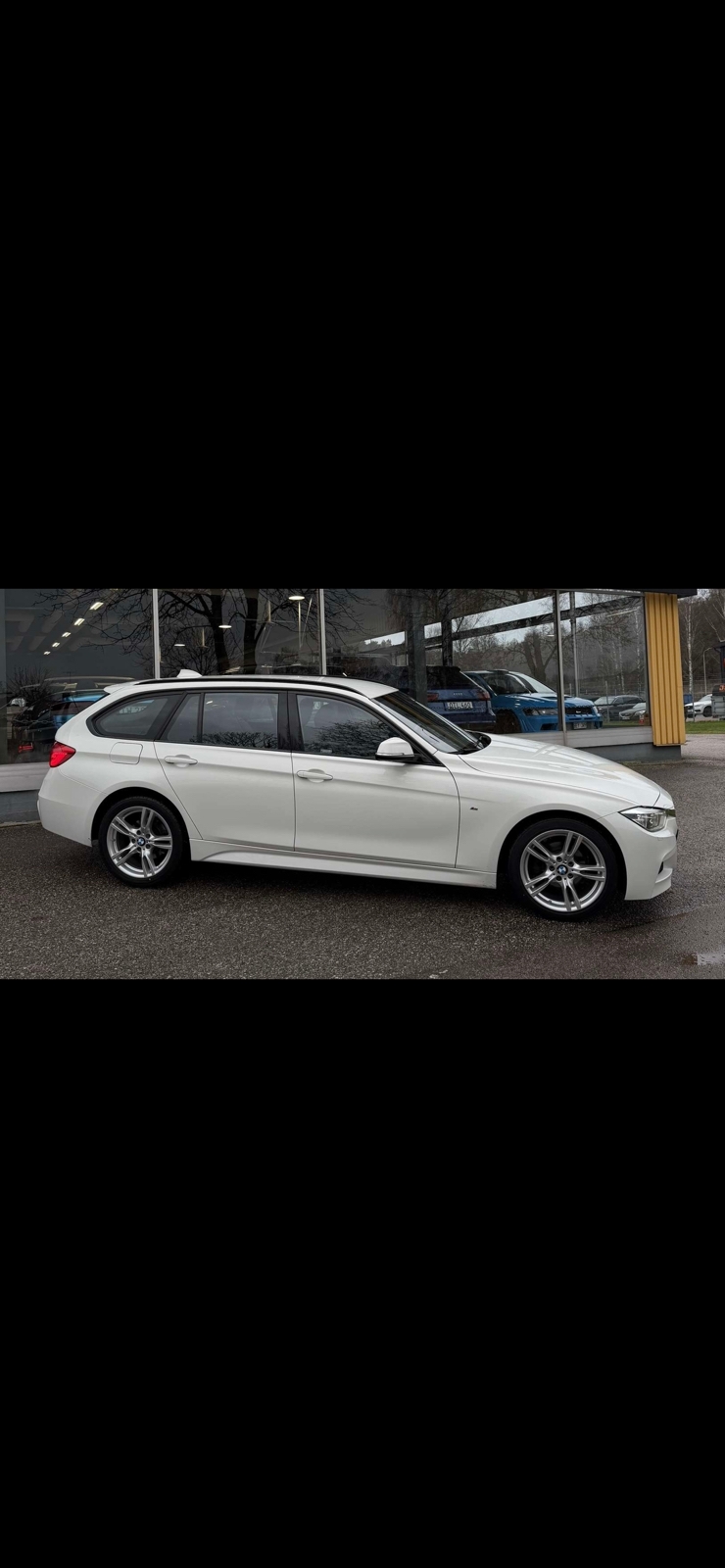 BMW 320 i xDrive Touring Steptronic 2019, photo 4/4