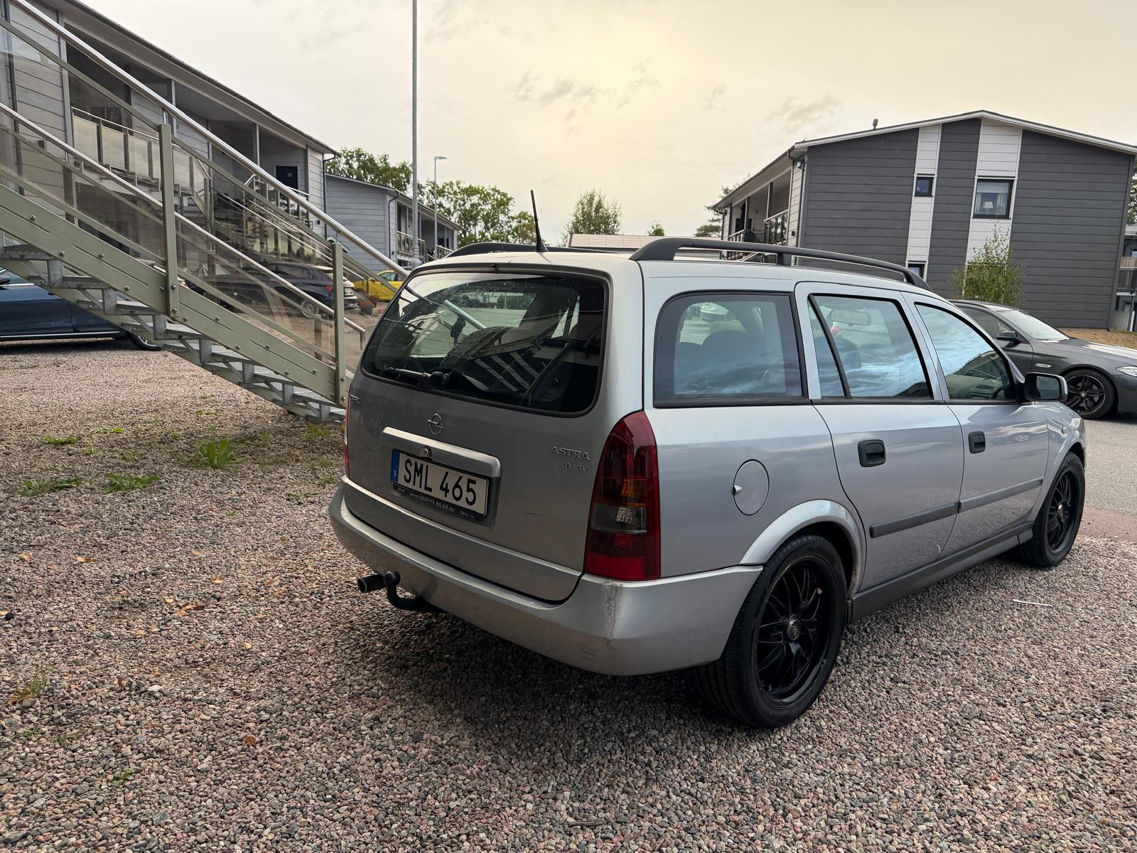 Opel Astra Caravan 1.6 Manuell 2001, bild 5/10