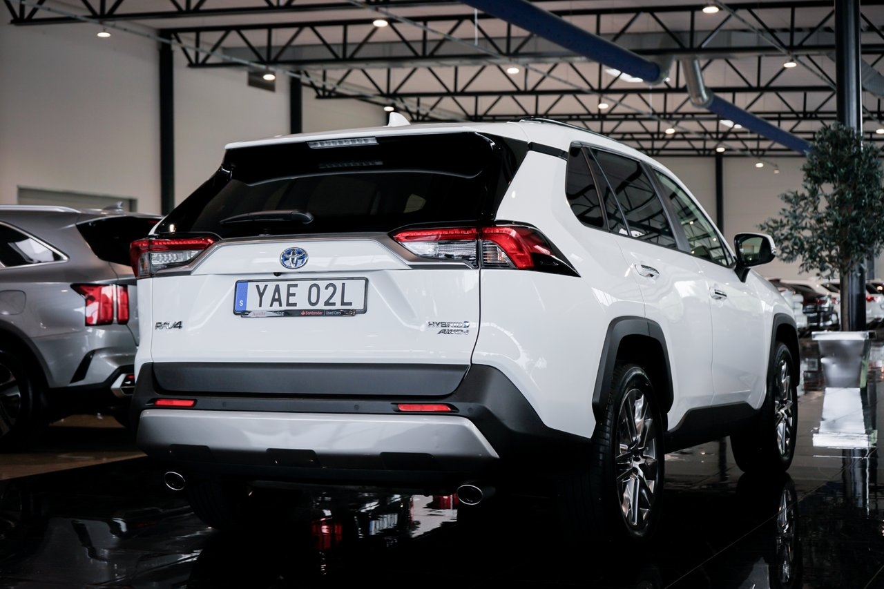 Toyota RAV4 2022, bild 6/10