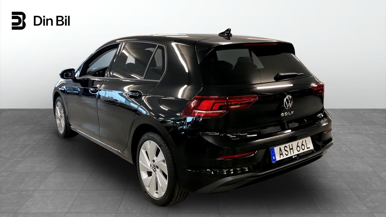 Volkswagen Golf LIFE 1.5 eTSI 150hk DSG7 2026, bild 3/10