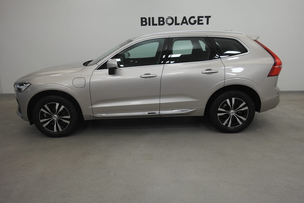 Volvo XC60 T6 Core Special Edition 2025, bild 4/10