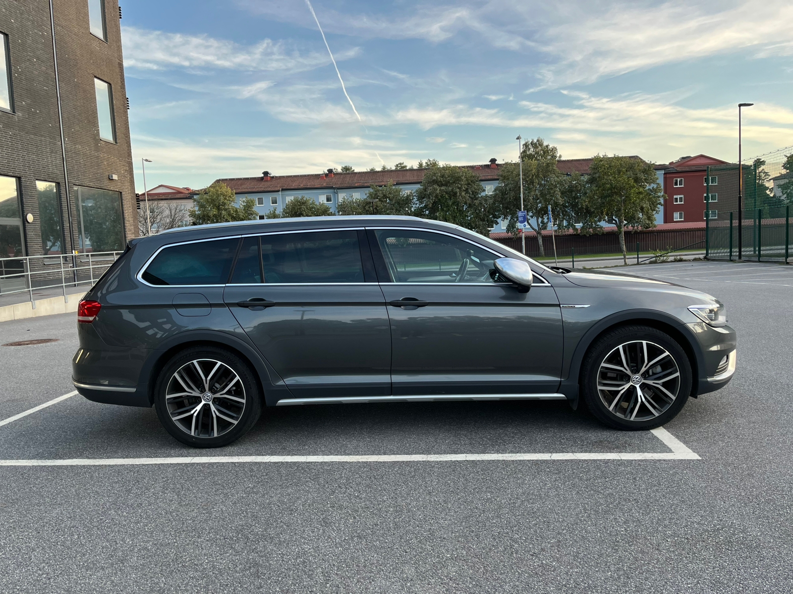 Volkswagen Passat 2016, bild 4/10
