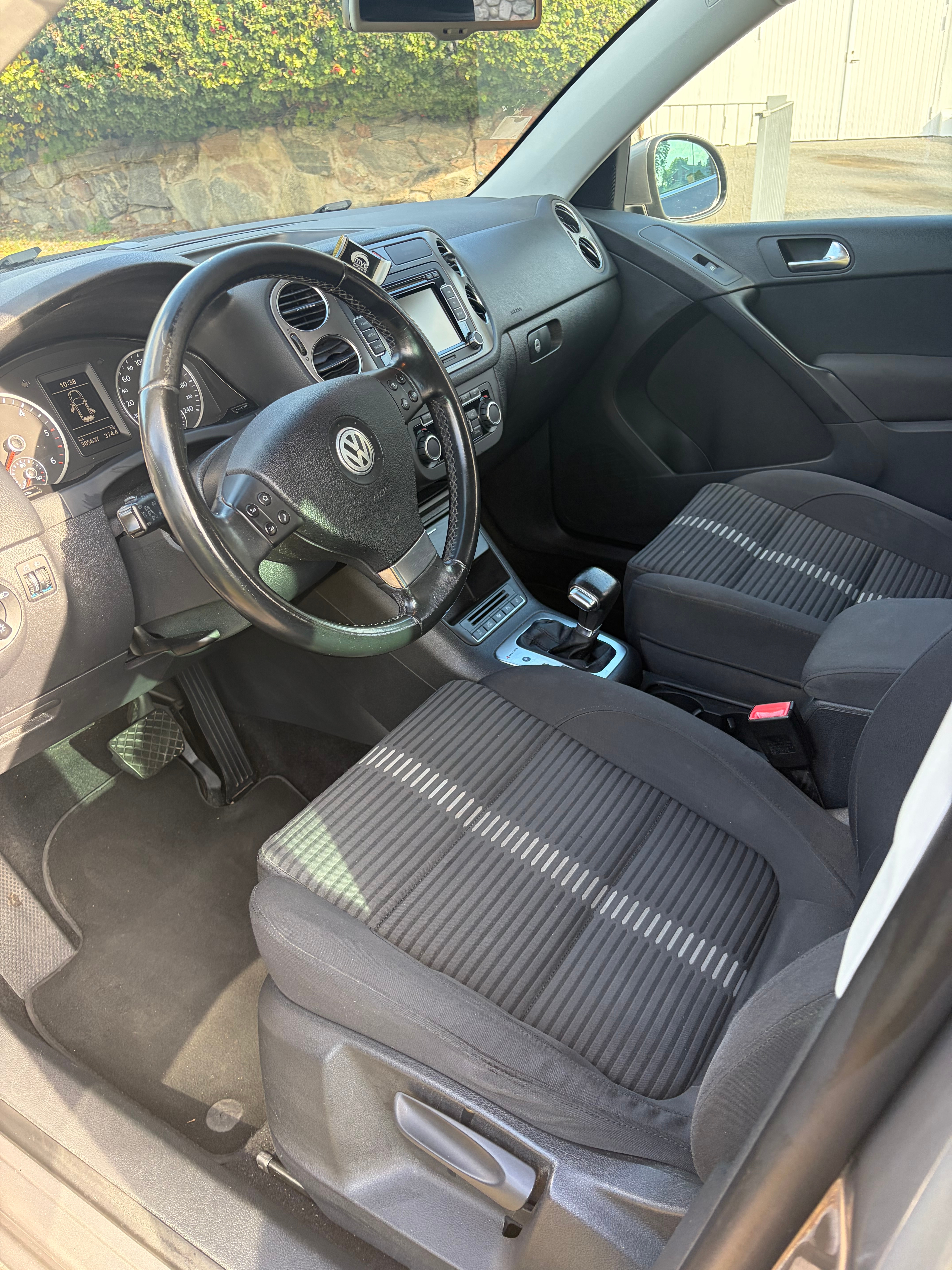 Volkswagen Tiguan 2.0 TDI 4Motion 2010, bild 5/10