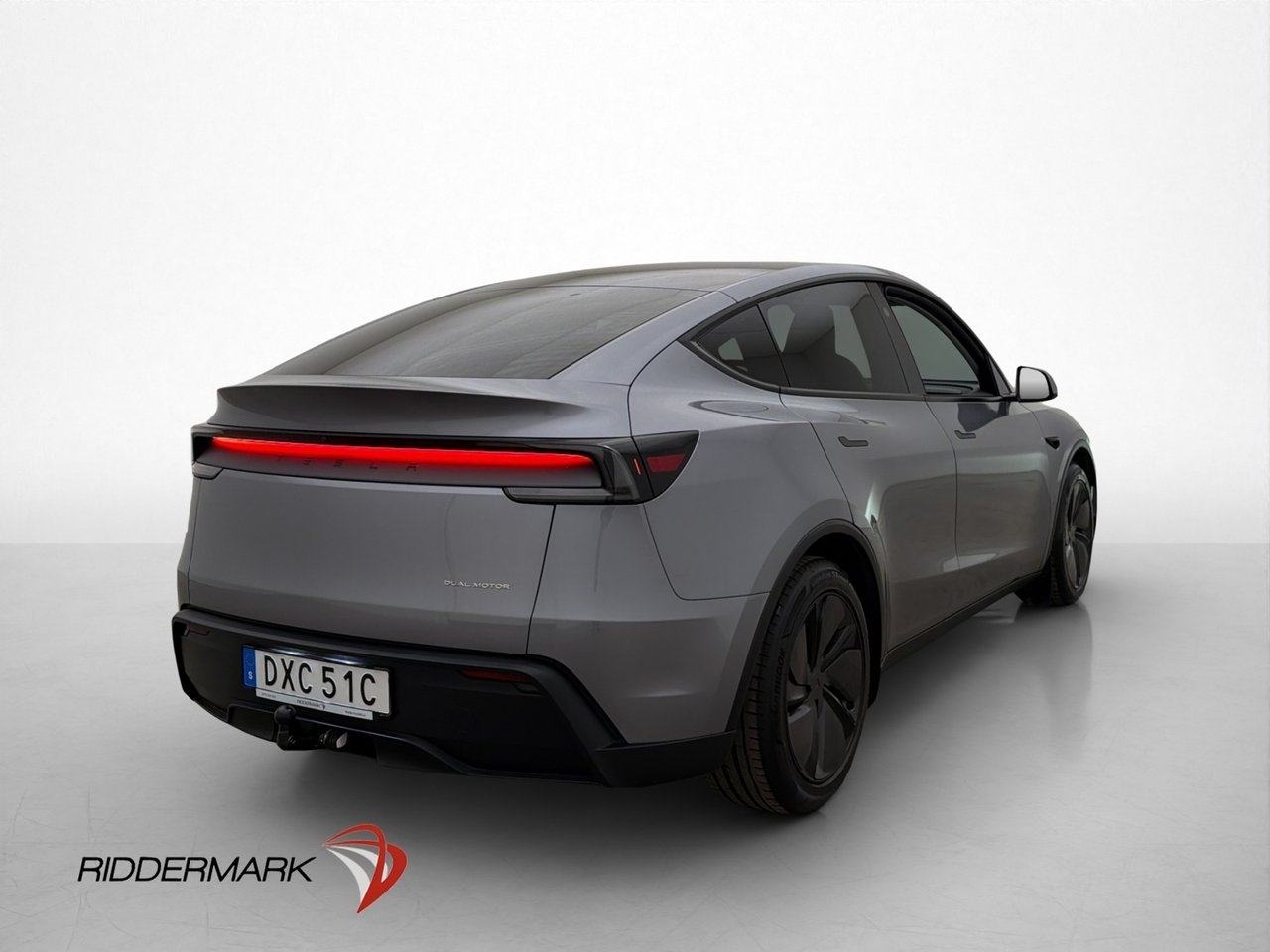 Tesla Model Y Long Range AWD 2025, bild 5/10
