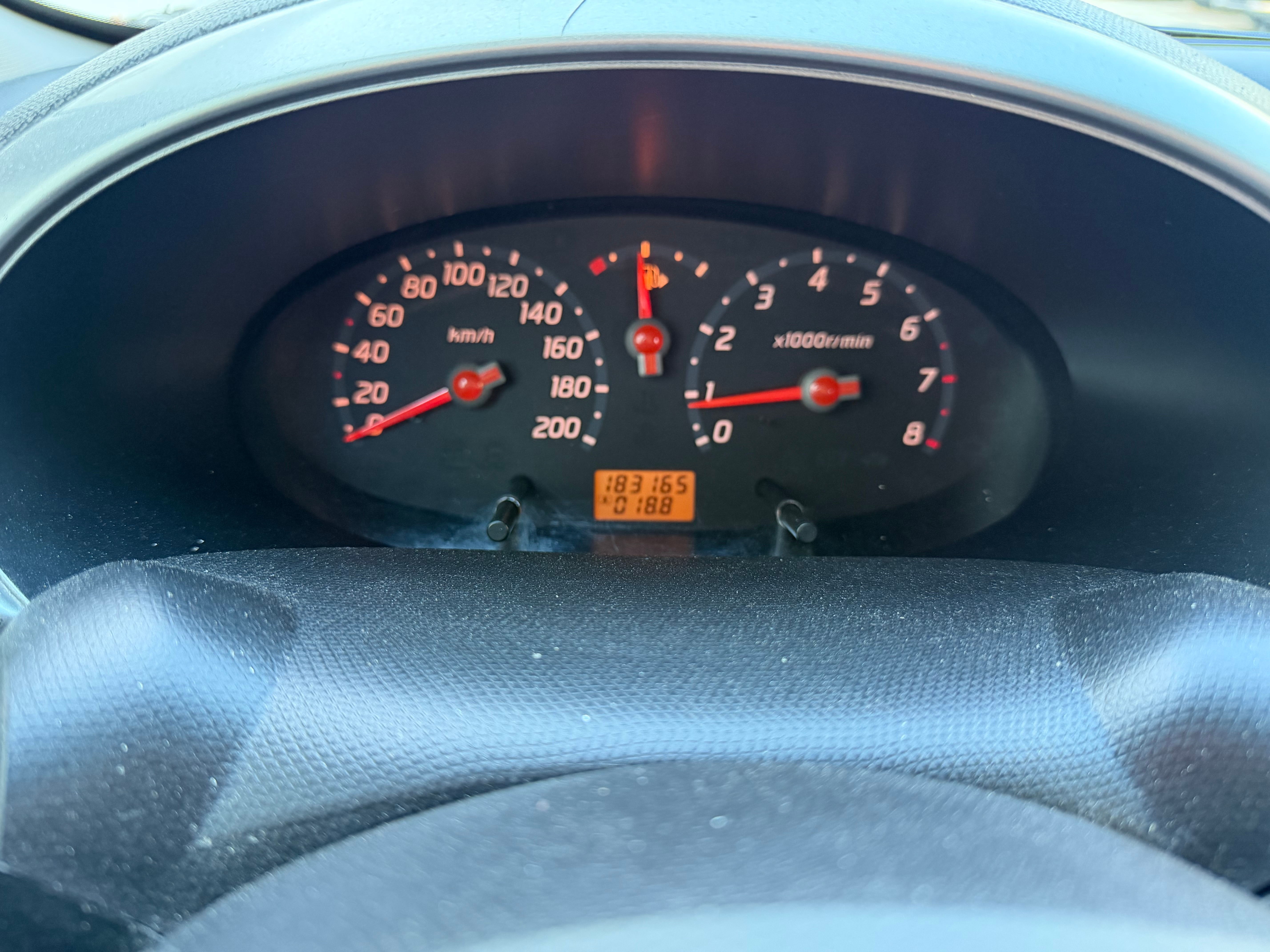Nissan Micra 5-dörrar 1.2 Manuell 2005, kuva 3/6