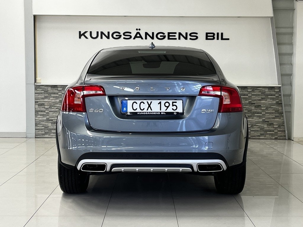 Volvo S60 Cross Country 2018, kuva 6/10