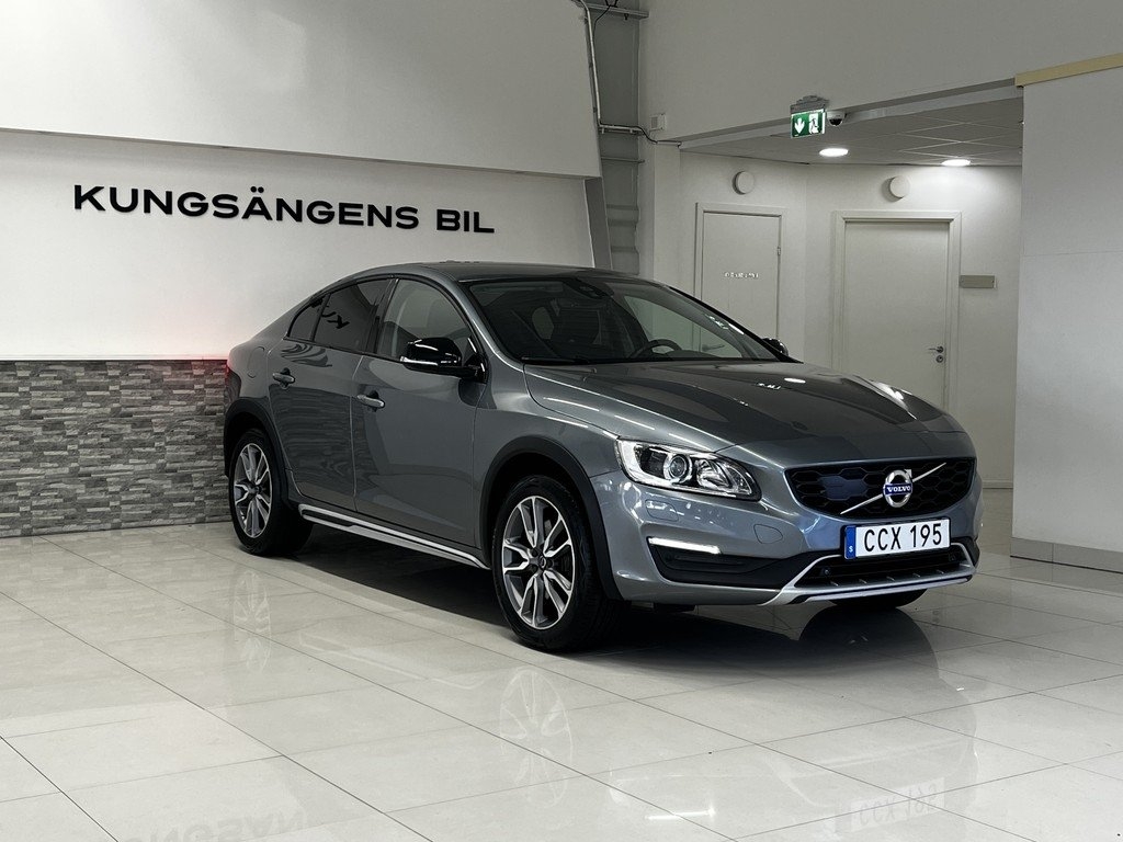Volvo S60 Cross Country 2018, kuva 5/10